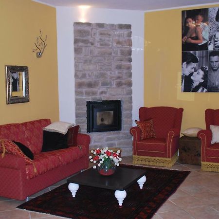 Villetta Gaia Colle Umberto  Dış mekan fotoğraf